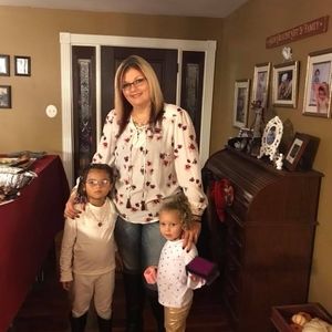 Meet your Posher, Amber